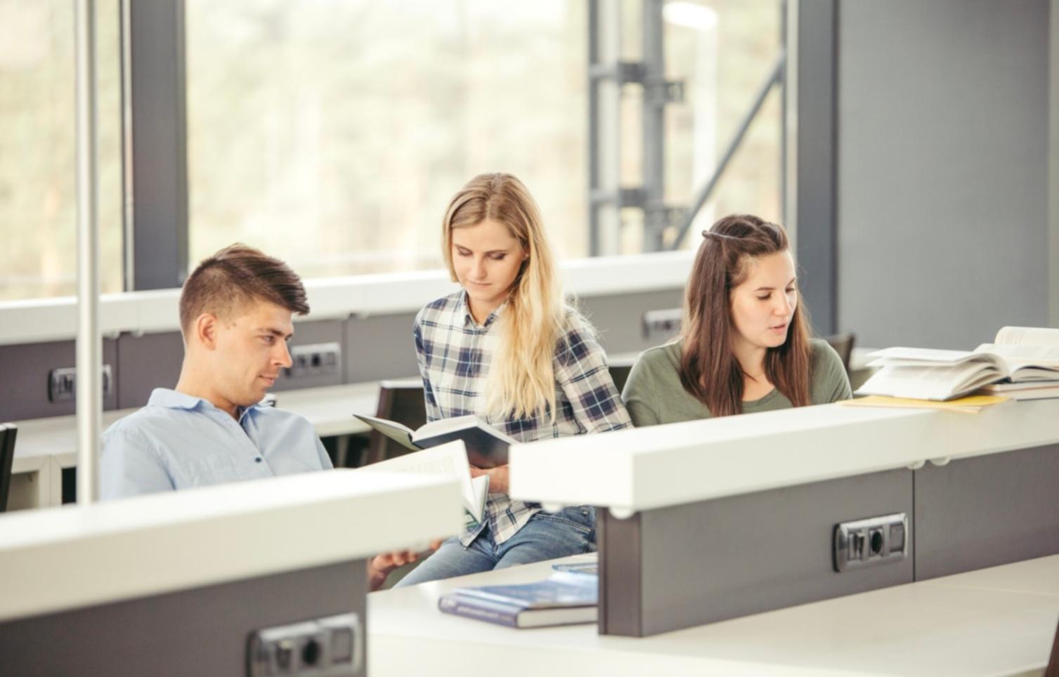 Initial consultation and financial review session